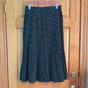 Women’s size medium long modest black skirt with white polka dots and elastic